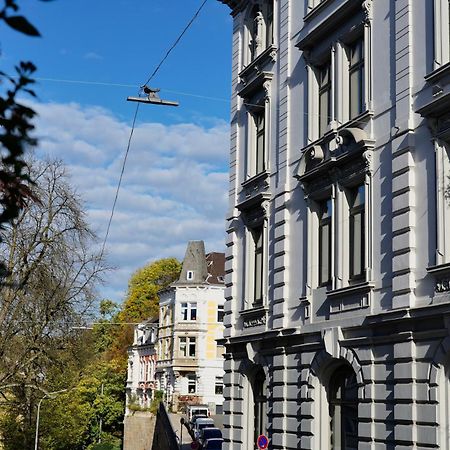 Ferienwohnung Luxurioeses Altbau Im Szenenviertel Wuppertal Exterior foto