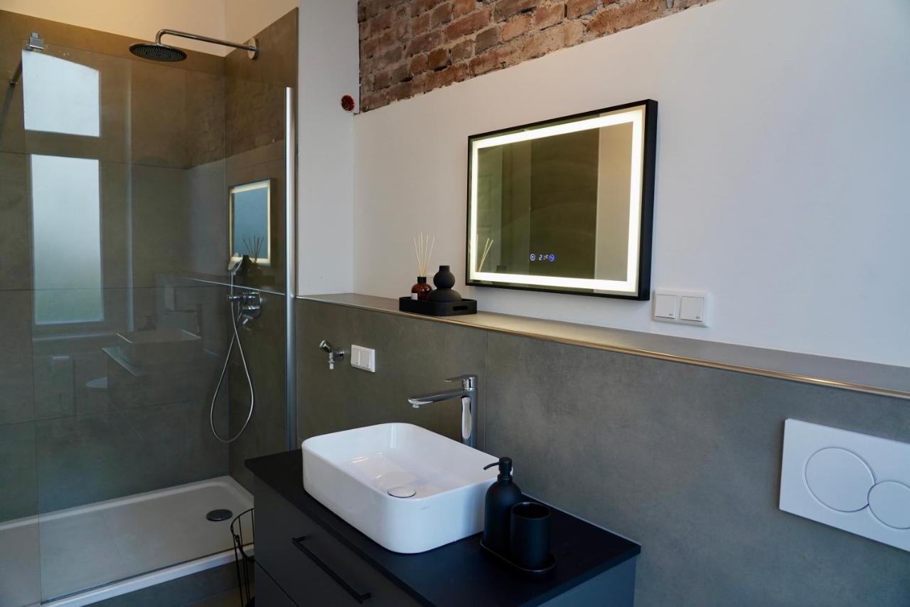 Ferienwohnung Luxurioeses Altbau Im Szenenviertel Wuppertal Exterior foto