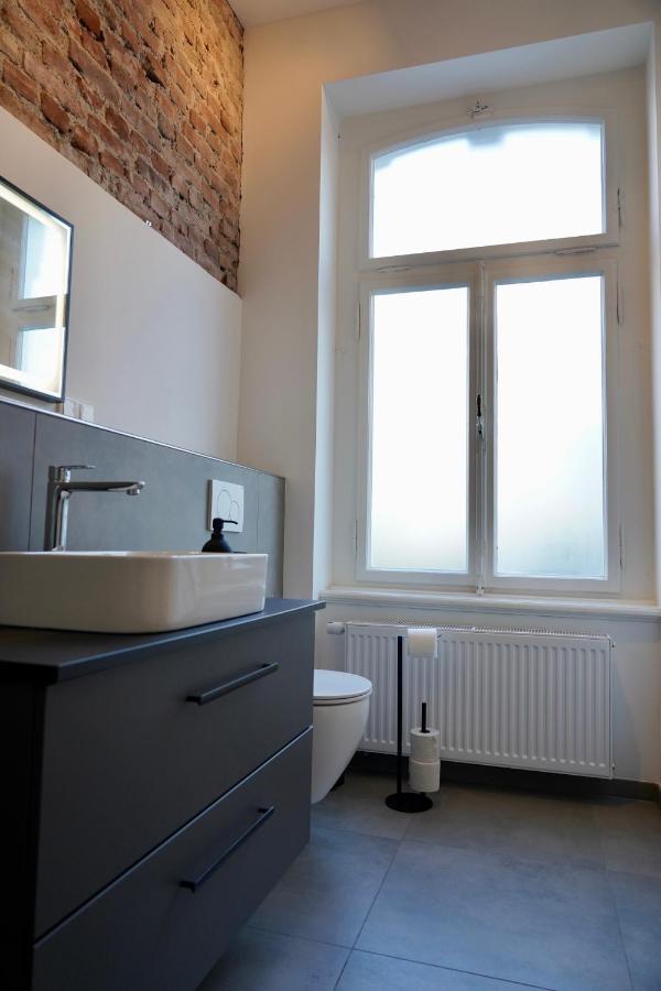 Ferienwohnung Luxurioeses Altbau Im Szenenviertel Wuppertal Exterior foto