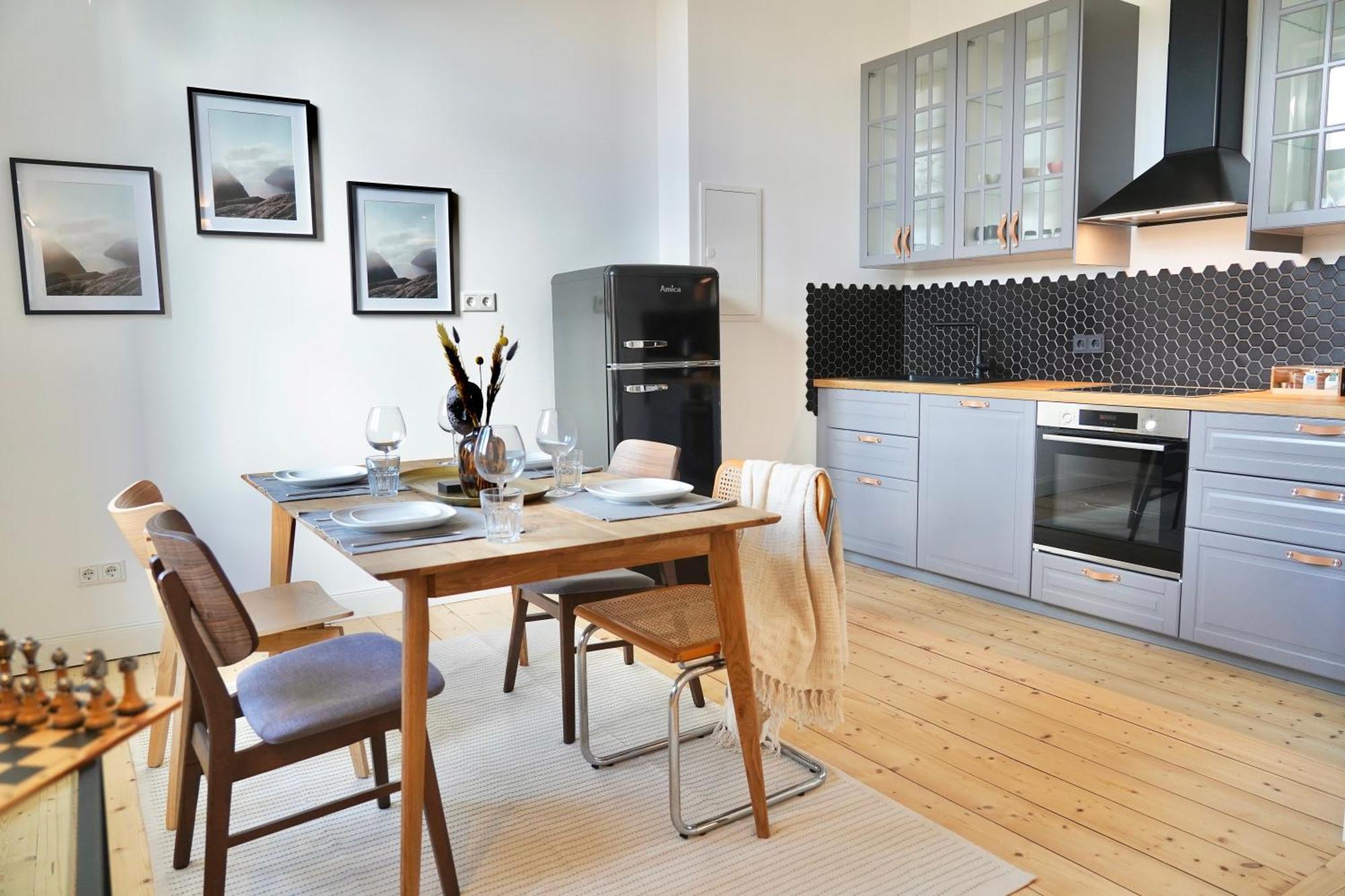 Ferienwohnung Luxurioeses Altbau Im Szenenviertel Wuppertal Exterior foto