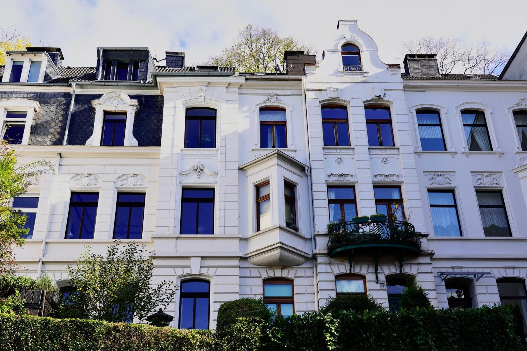 Ferienwohnung Luxurioeses Altbau Im Szenenviertel Wuppertal Exterior foto